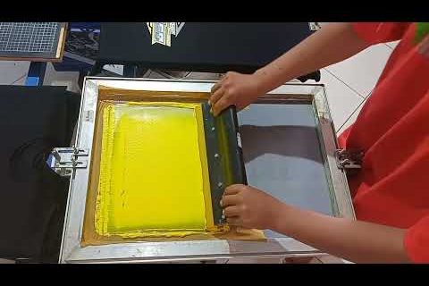 cara sablon plastisol large glossy |  screen printing plastisol glossy enact #screenprinting