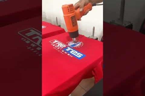 proses sablon kaos